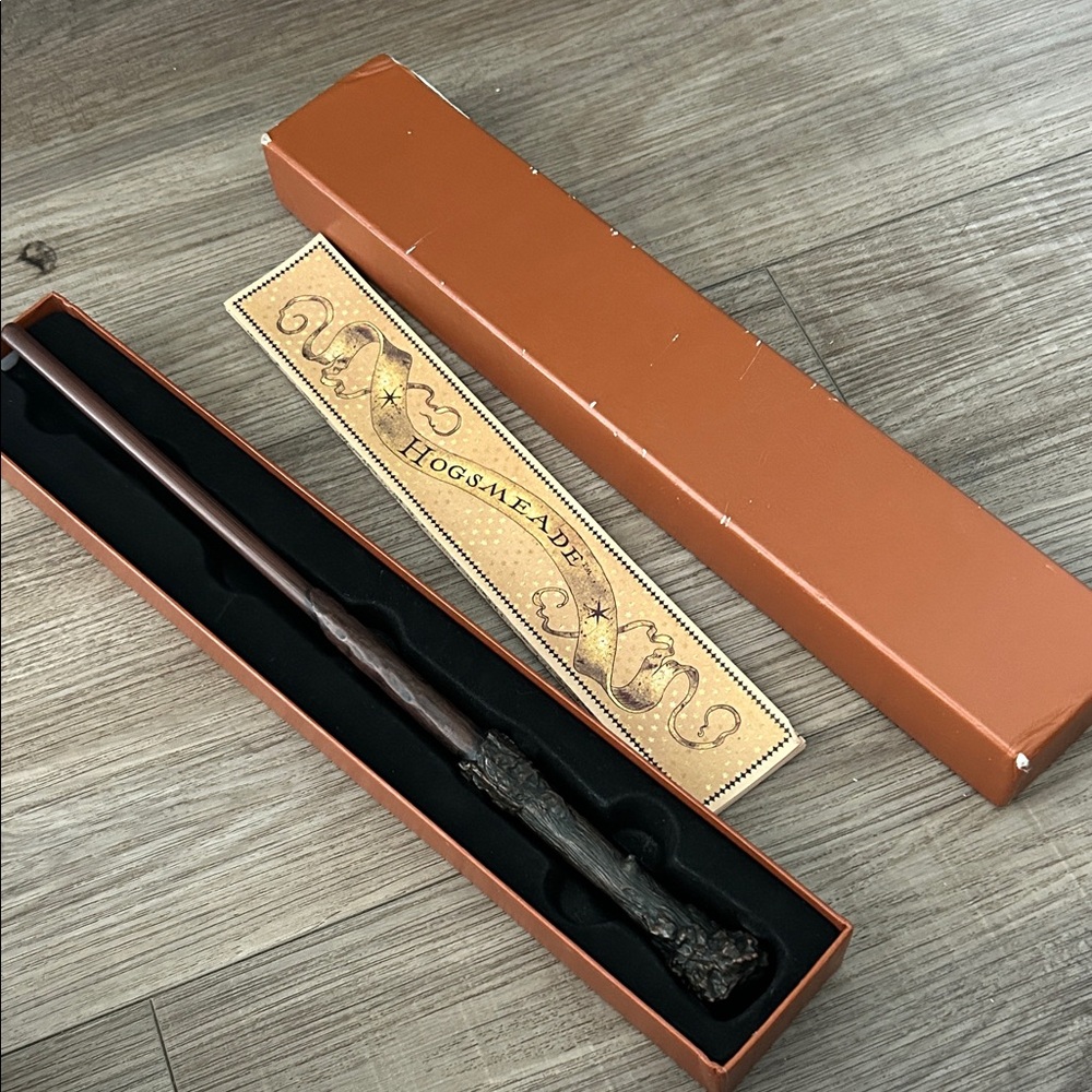 Wizarding World of Harry Potter Magic Wand with Box